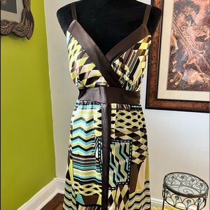 The lovely Brown and teal green dress… it has a wide shoulder strap, V-neck cut…